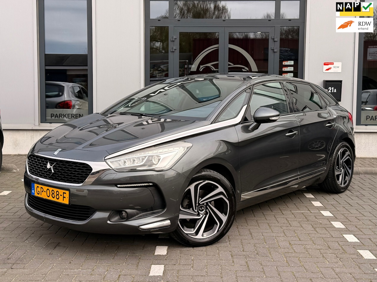 DS 5 - 1.6 THP Chic|Camera|Xenon|Pano - AutoWereld.nl
