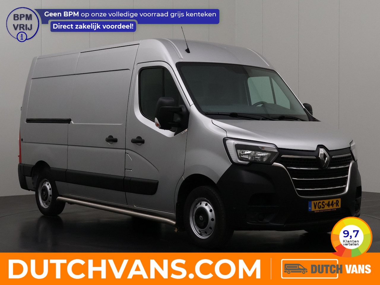 Renault Master - 2.3DCi 135PK L2H2 | Navigatie | Camera | Airco | Cruise | 3-Zits | Trekhaak - AutoWereld.nl