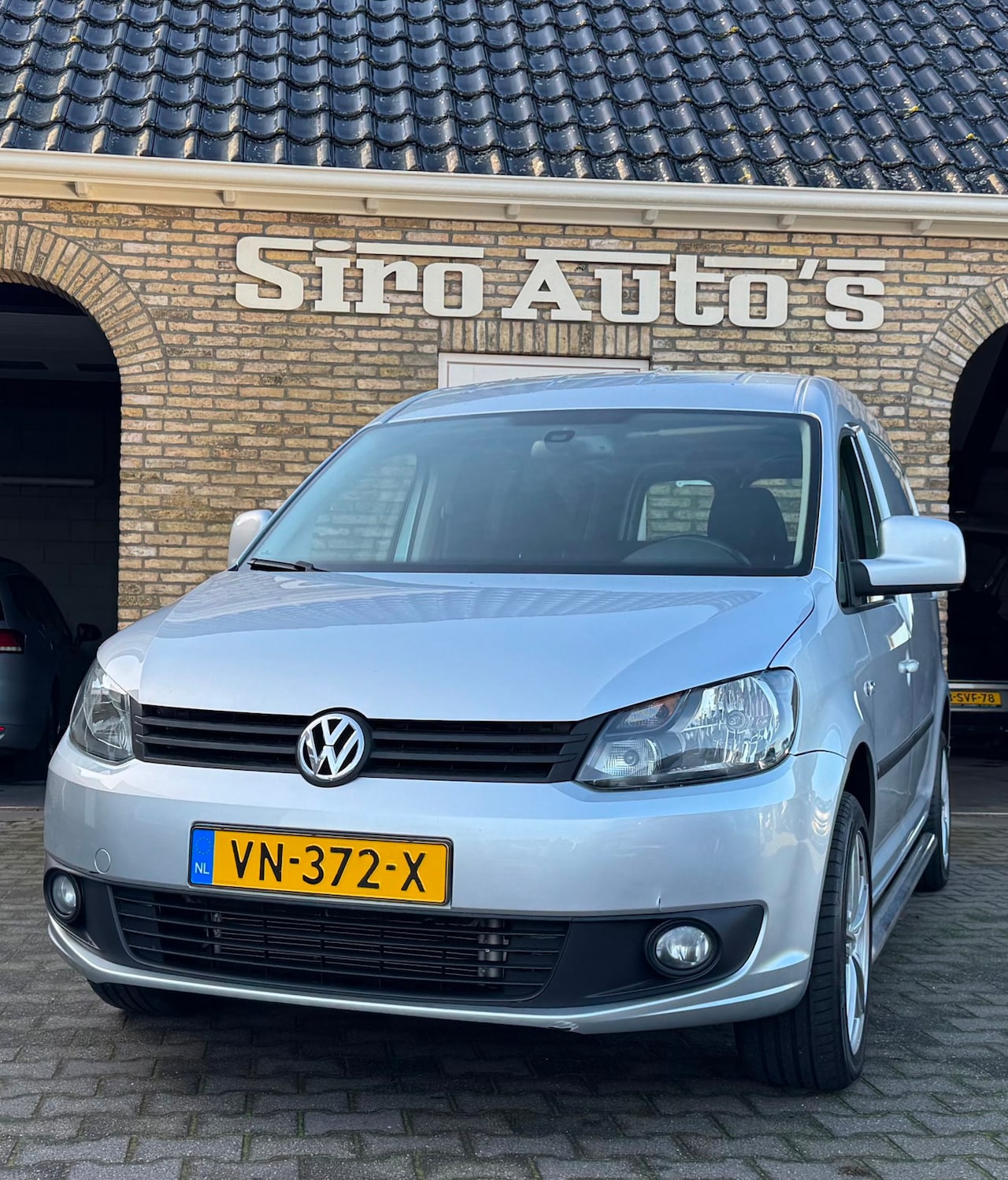 Volkswagen Caddy Maxi - 1.6 TDI Bj 2015 slechts 66000 km Eerste eigenaar - AutoWereld.nl