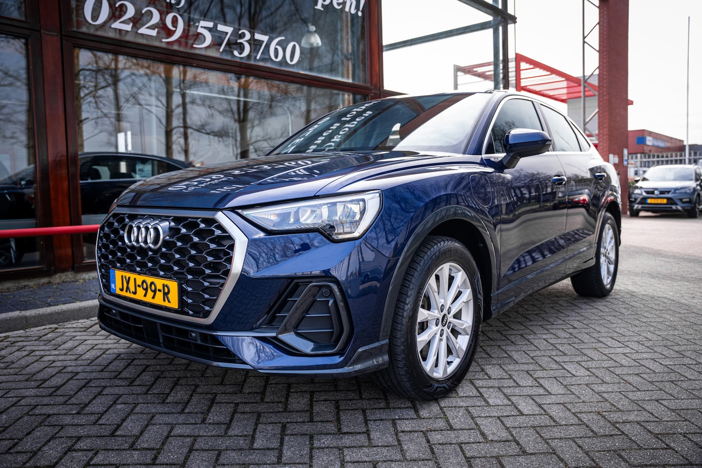 Audi Q3 Sportback - 45 TFSI PHEV Advanced Edition | Navigatie | Parkeerhulp | LED | Camera | DAB+ | - AutoWereld.nl
