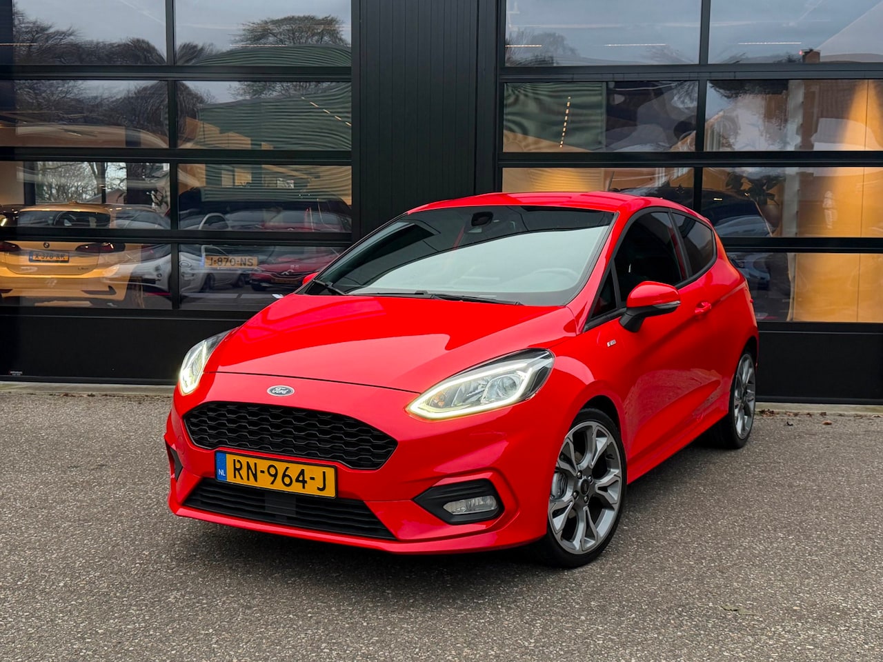 Ford Fiesta - 1.0 EcoBoost ST-Line LED Navi Cruise PDC - AutoWereld.nl