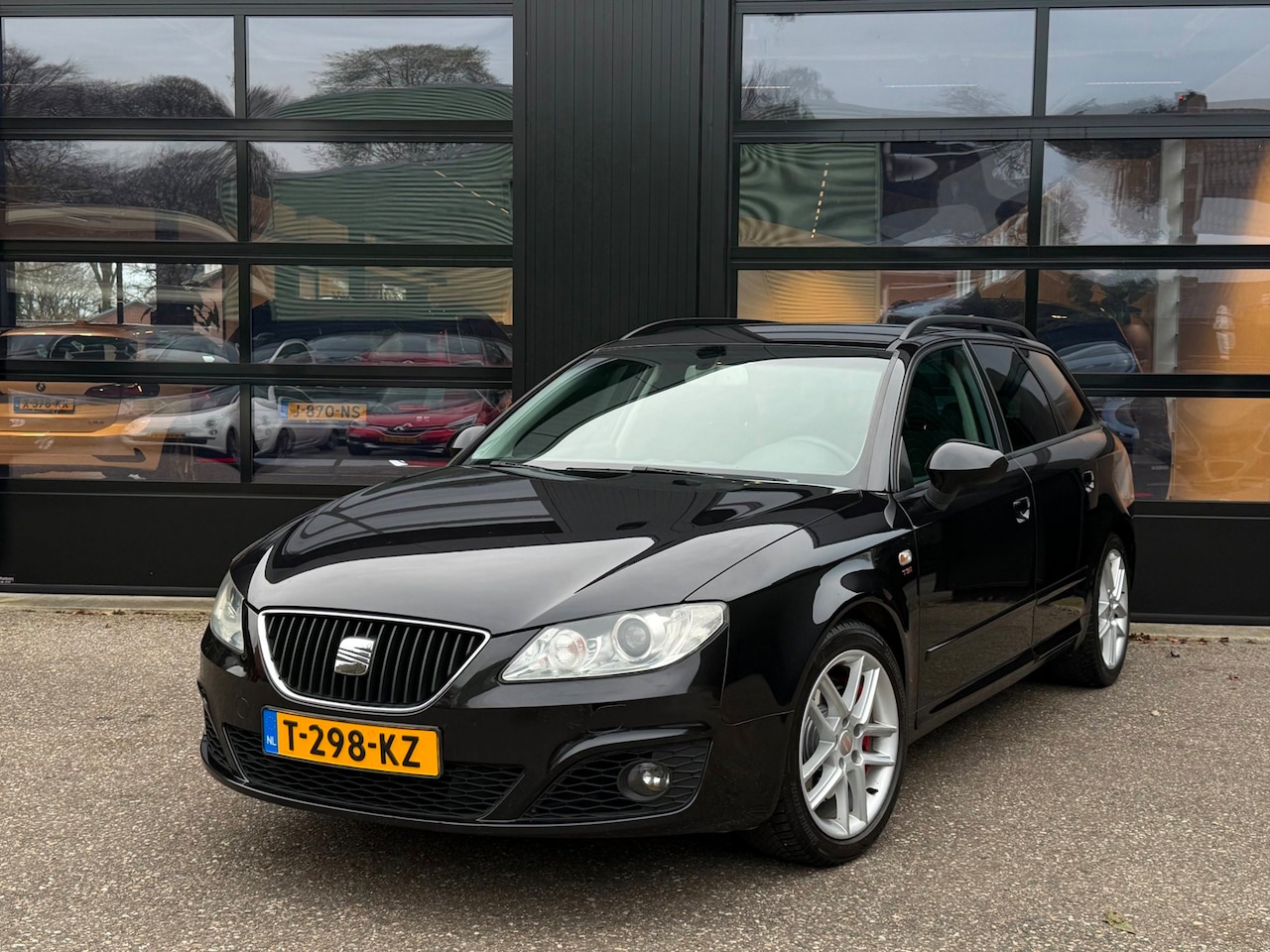 SEAT Exeo ST - 2.0 TSI Style Xenon Stoelverw. Aut. Trekh. - AutoWereld.nl
