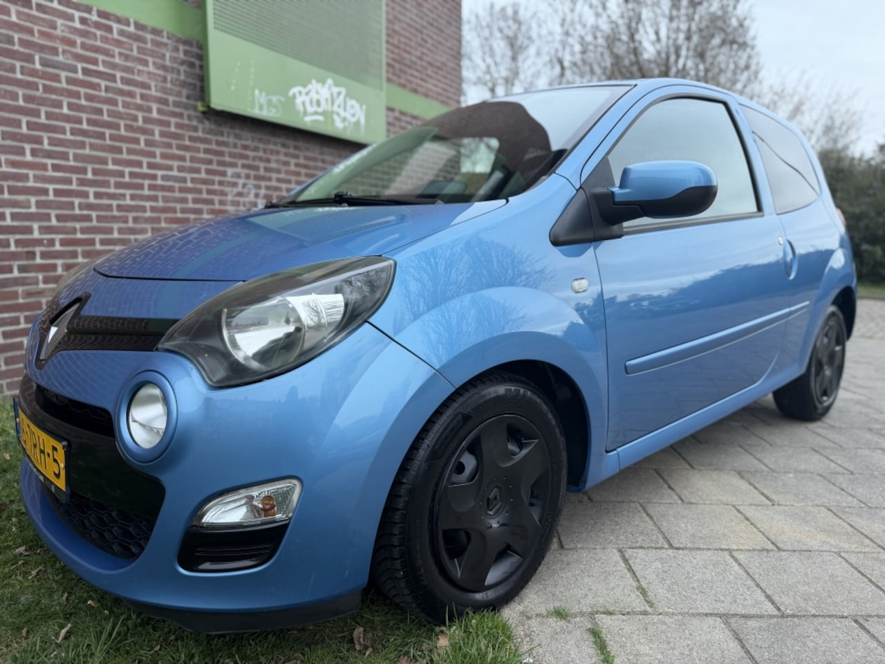 Renault Twingo - 1.2-16V Collection 1.2 16V Collection - AutoWereld.nl