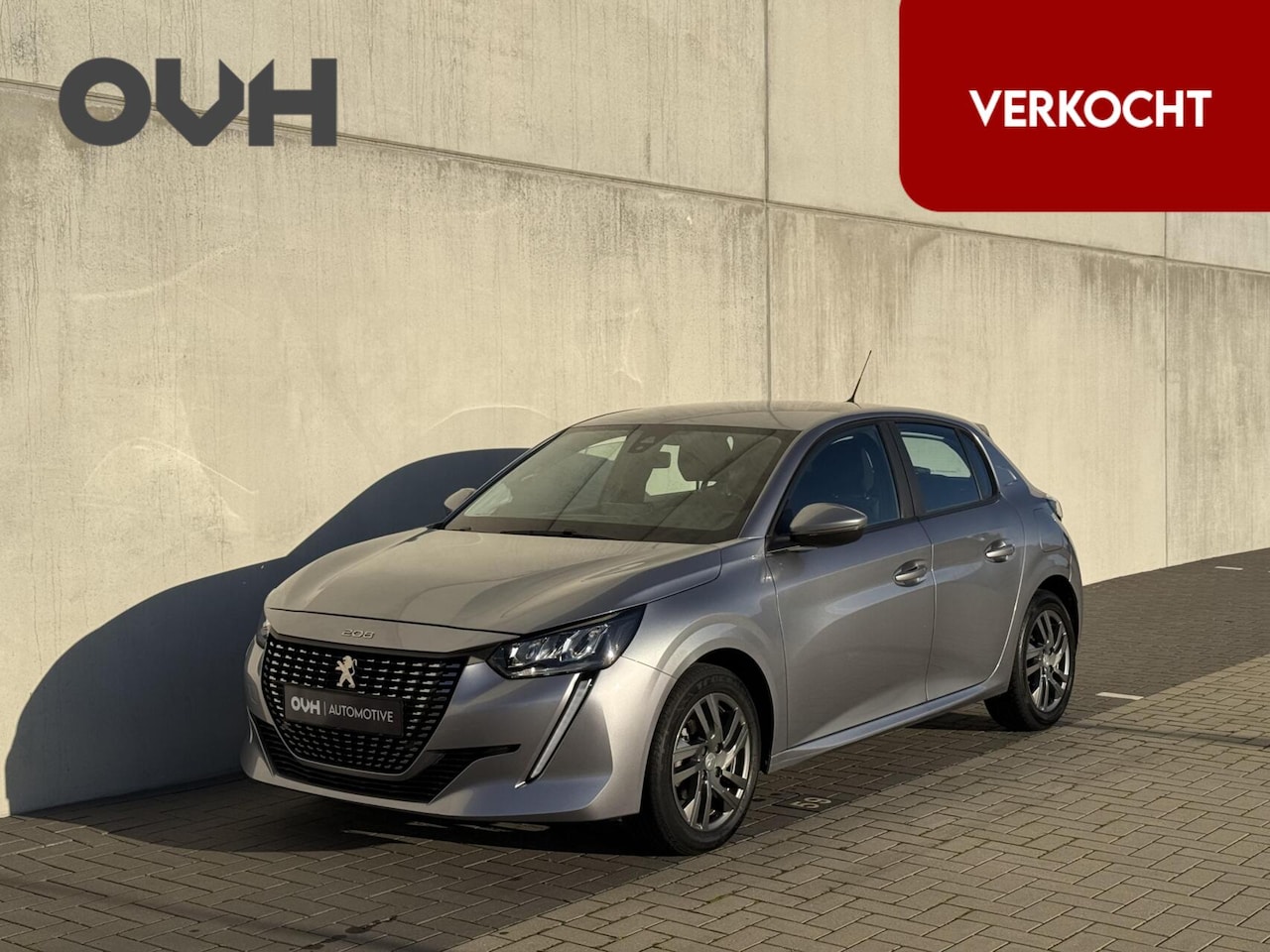 Peugeot 208 - 1.2 Allure | CarPlay | cruise | 12 mnd garantie - AutoWereld.nl