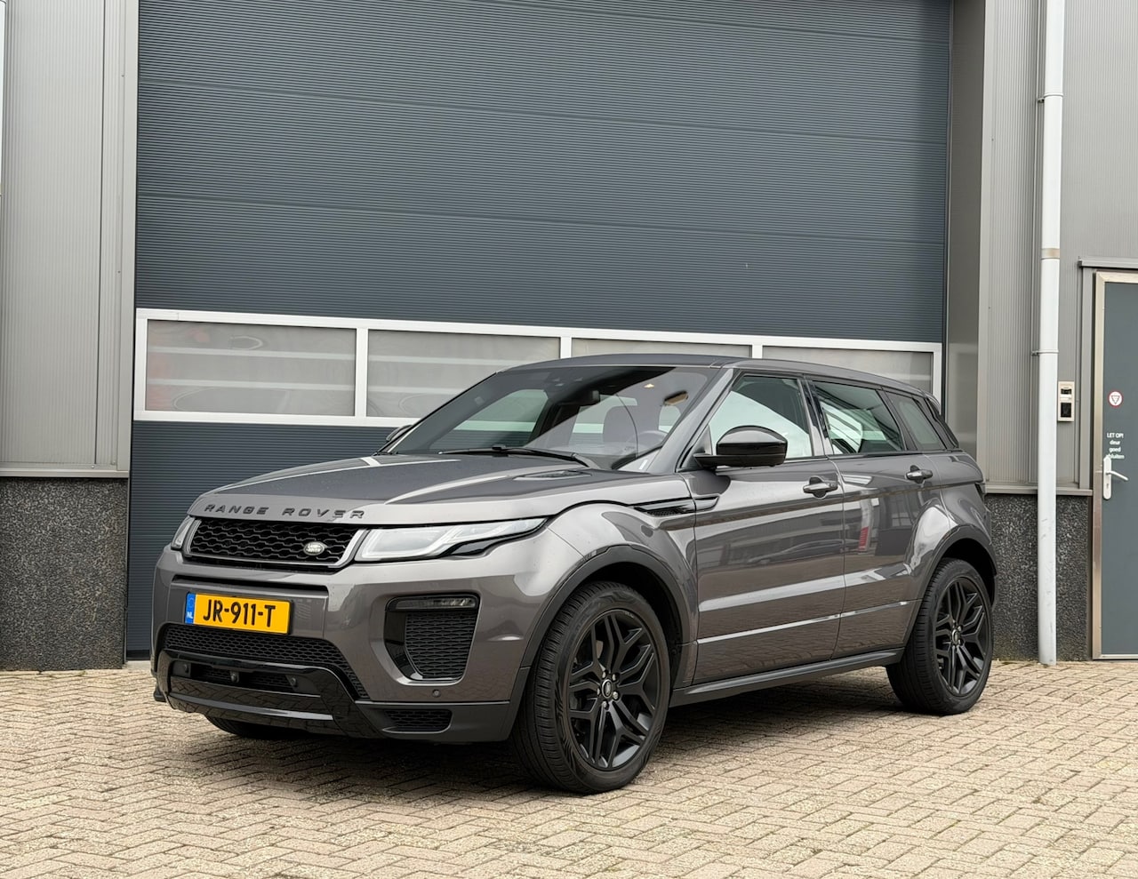 Land Rover Range Rover Evoque - 2.0 TD4 HSE Dynamic bj.2016 360cam|Pano|Autom|NL auto. - AutoWereld.nl