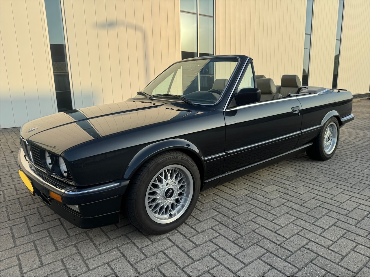 BMW 3-serie Cabrio - 325i - AutoWereld.nl