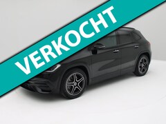 Mercedes-Benz GLA-Klasse - 200 AMG Pano, Memory, Trekhaak, Camera, KeylessGO