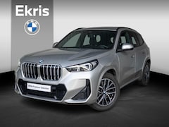 BMW X1 - sDrive20i | M Sportpakket | Travel Pack | Verwarmd Stuurwiel | Comfort Access | Achteruitr