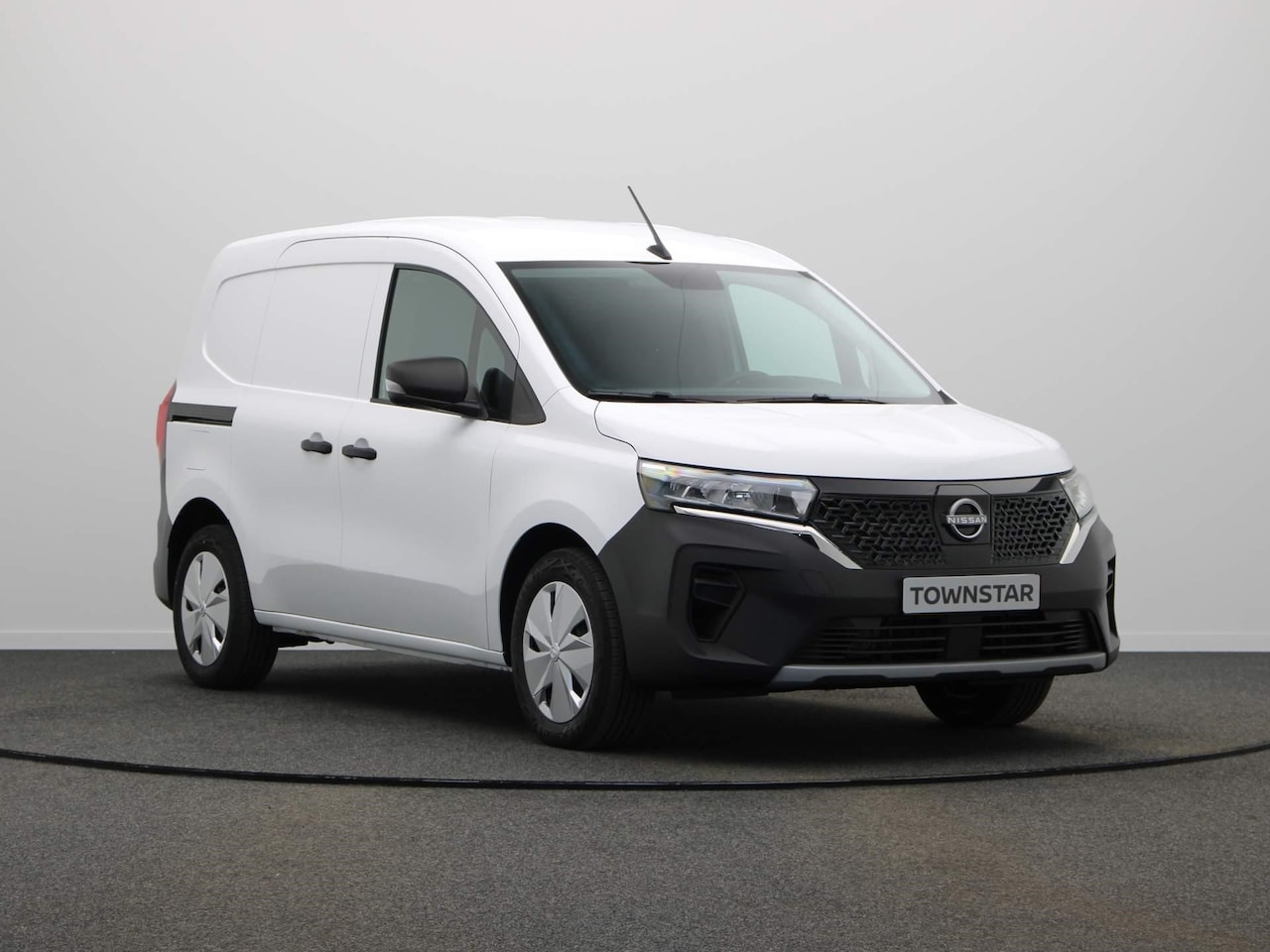 Nissan Townstar - Gesloten Bestel L1H1 EV 121 1AT N-Connecta | Vijf jaar garantie | Rijklaarprijs | | 16'' s - AutoWereld.nl