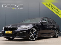 BMW 5-serie Touring - 530e M-Sport LCI | Carbonschwarz | 20 Inch | Laser Light | Live Cockpit Prof. | Leer | Sto