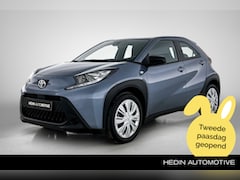 Toyota Aygo X - 1.0 VVT-i S-CVT Play | Apple Carplay/Android Auto | Stoelverwarming | Achteruitrijcamera |