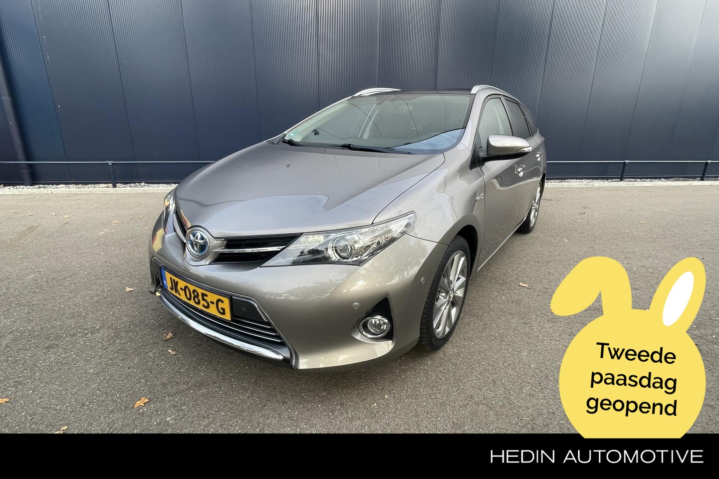 Toyota Auris Touring Sports - 1.8 Hybrid Executive | NAVIGATIE | CAMERA | STOELVERWARMING | - AutoWereld.nl