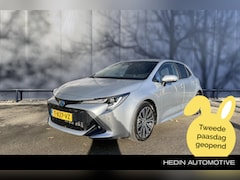 Toyota Corolla - 1.8 Hybrid Executive | KEYLESS | NAVIGATIE | LEDER | CAMERA | STOELVERWARMING |