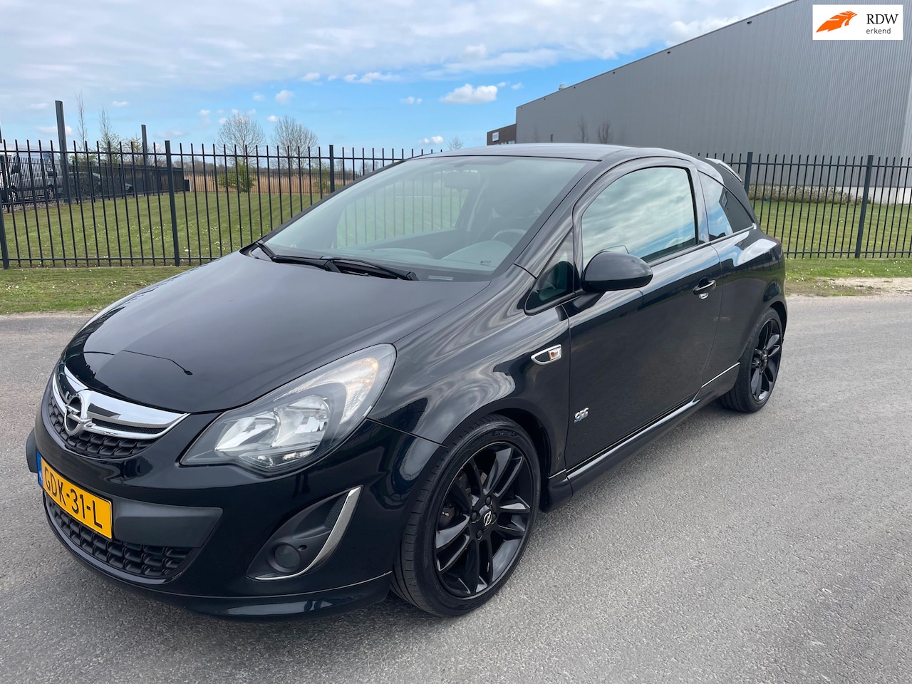 Opel Corsa - 1.4-16V Opc Line|Airco|Bj 2014|17” velgen|Stoel en stuurverw| - AutoWereld.nl