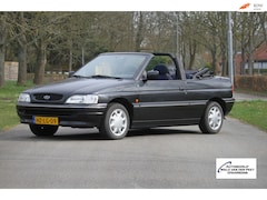 Ford Escort Cabrio - 1.6 CLX / Unieke auto / Laatste 16 jaar binnen gestaan / Origineel Nederlandse Escort