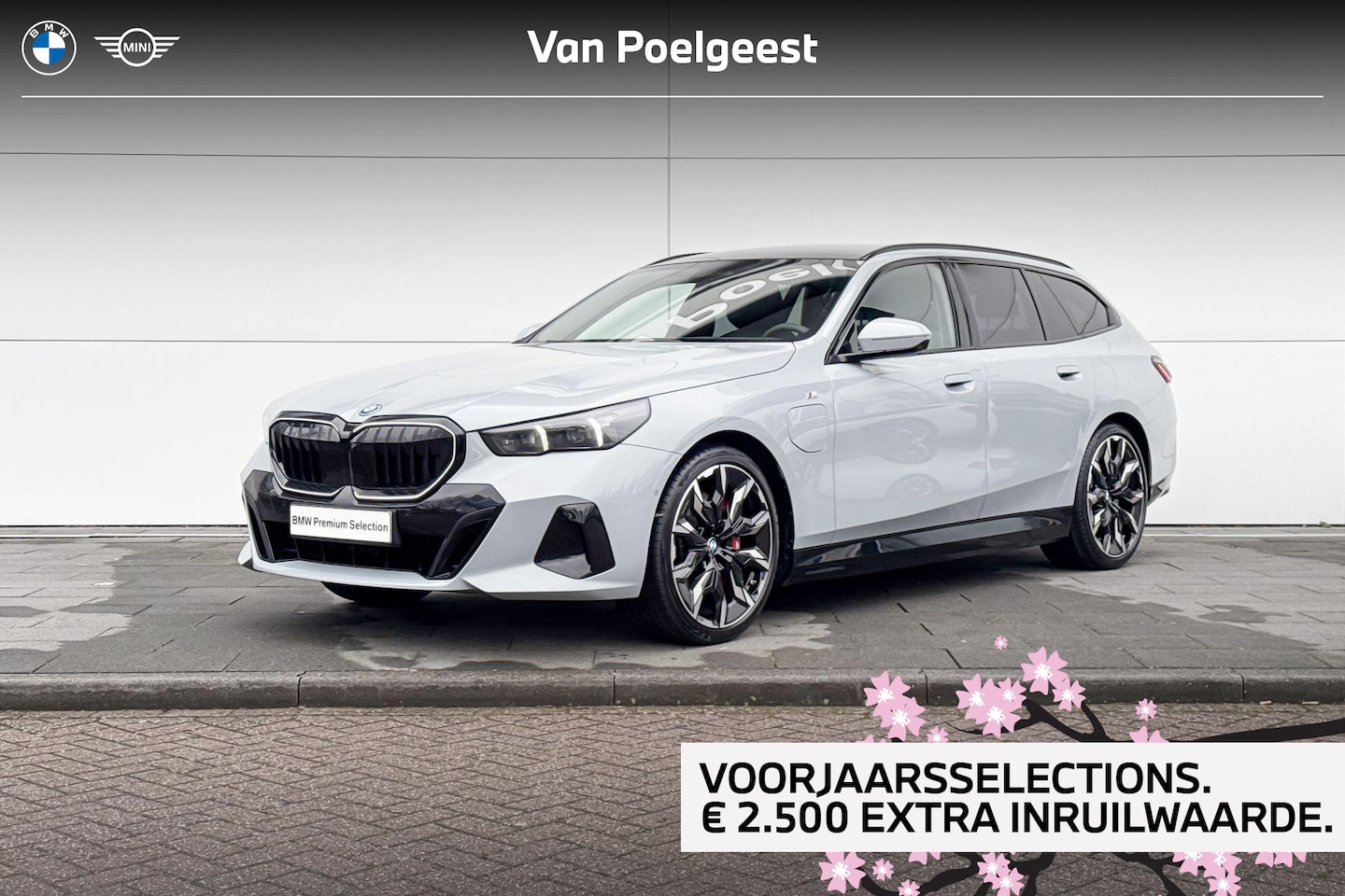 BMW 5-serie Touring - 550e xDrive | Selections 2500 - AutoWereld.nl
