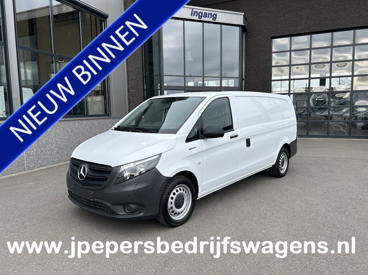 Mercedes-Benz eVito - Extra Lang 66 kWh / 284km WLTP / Camera / Parkeersensoren / Audio 30 / Airco / Cruise cont - AutoWereld.nl