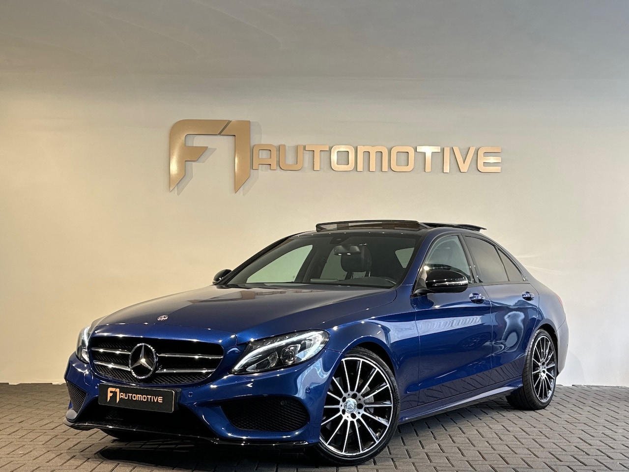 Mercedes-Benz C-klasse - 160 AMG Ambition Pano|Camera|Sfeer - AutoWereld.nl