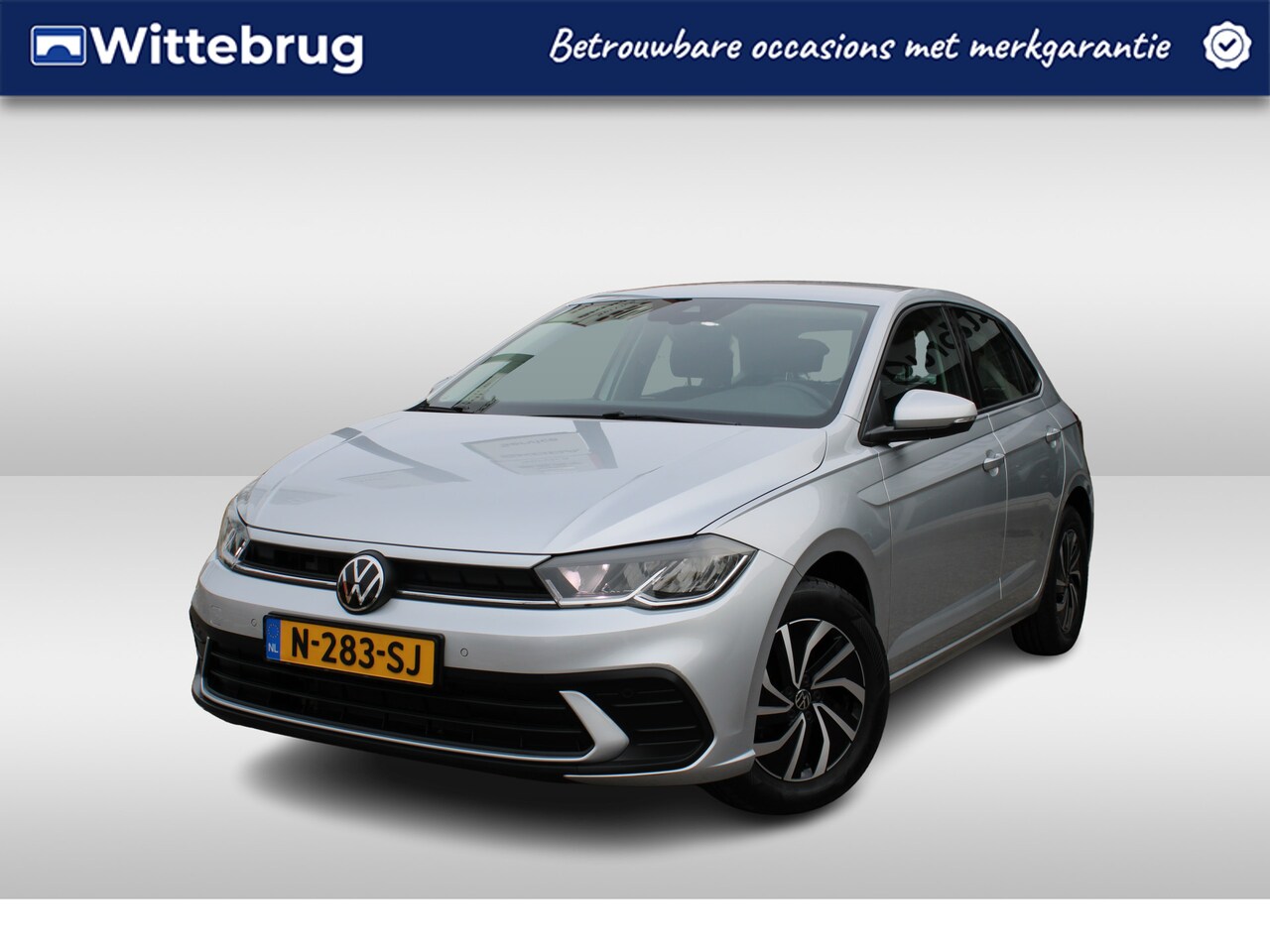 Volkswagen Polo - 1.0 TSI 95pk Life DSG Automaat Navigatie by APP / LM 15 inch / Parkeersensoren V+A / LED / - AutoWereld.nl