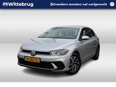 Volkswagen Polo - 1.0 TSI 95pk Life DSG Automaat Navigatie by APP / LM 15 inch / Parkeersensoren V+A / LED /