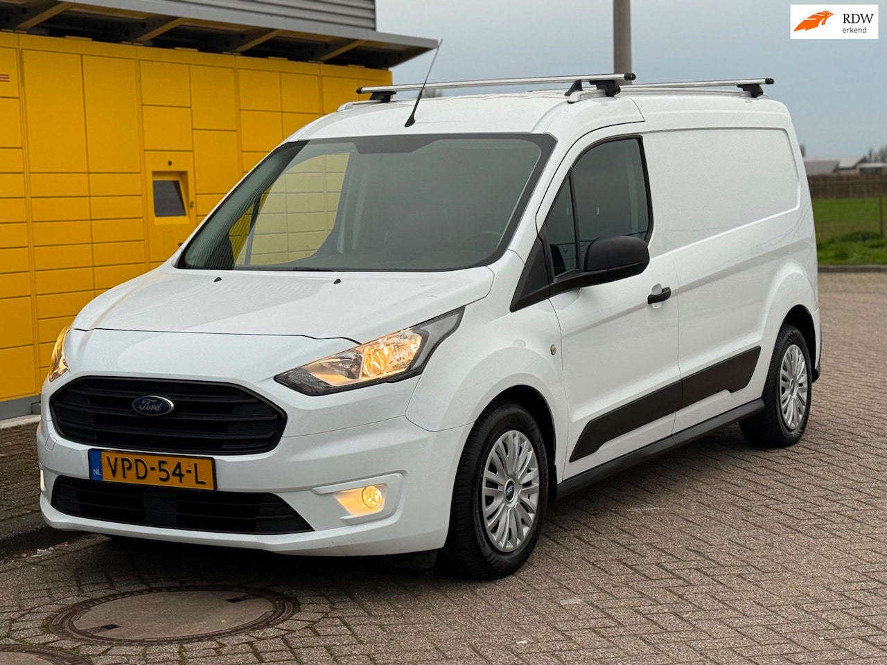 Ford Transit Connect - 1.5 EcoBlue L2 Automaat Bj 2022 Airco Nette bus - AutoWereld.nl