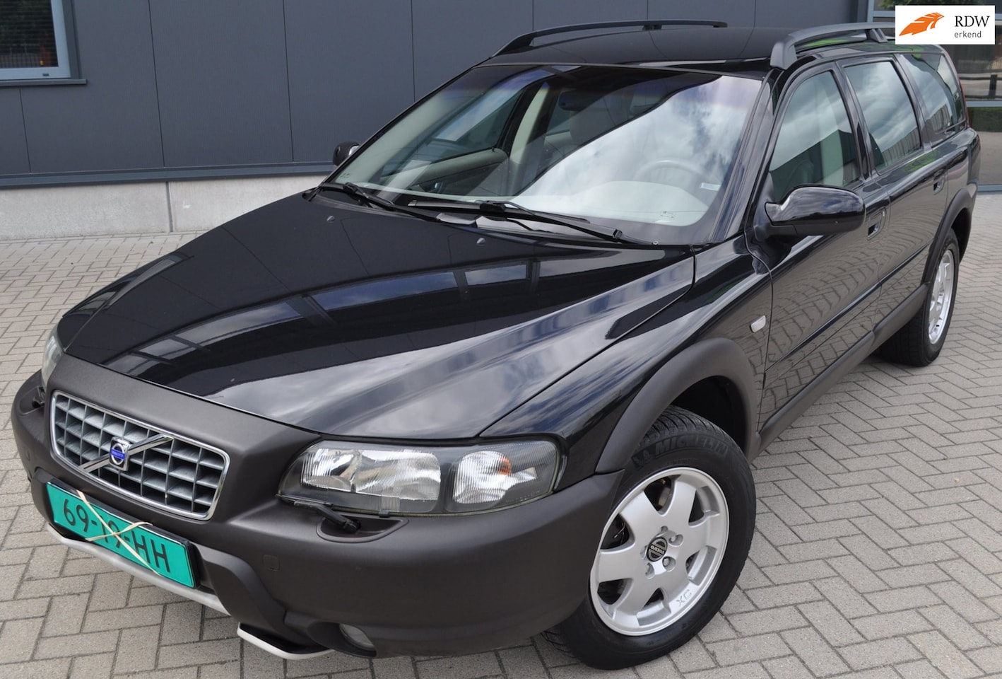 Volvo V70 Cross Country - 2.4 T Geartr. Comf. 2.4 T Geartr. Comf, 100% onderhoud historie, 4ever Youngtimer! - AutoWereld.nl