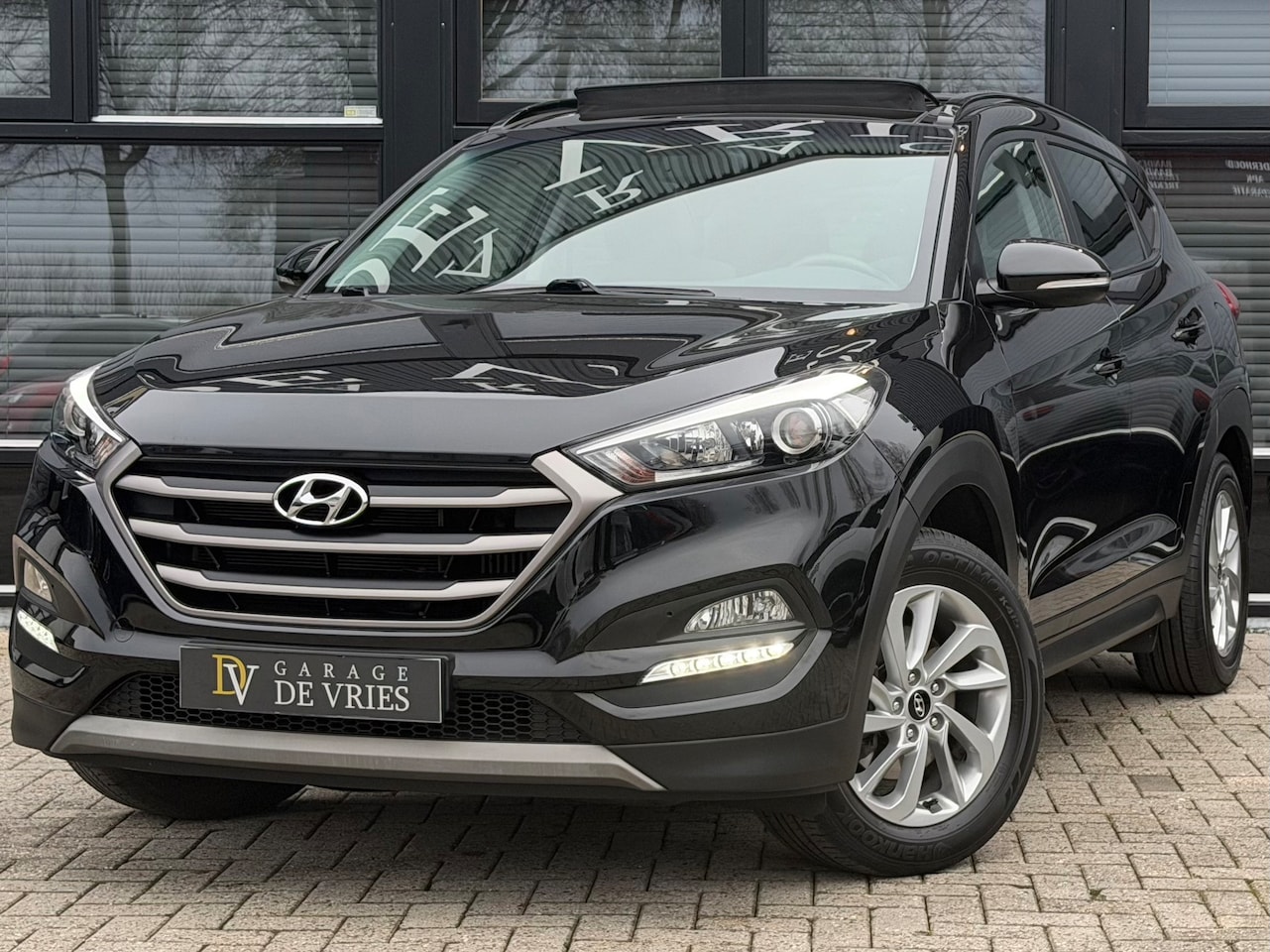 Hyundai Tucson - 1.6 T-GDi Premium Panoramadak 1900KG Trekgewicht Winter Pack Garantie - AutoWereld.nl