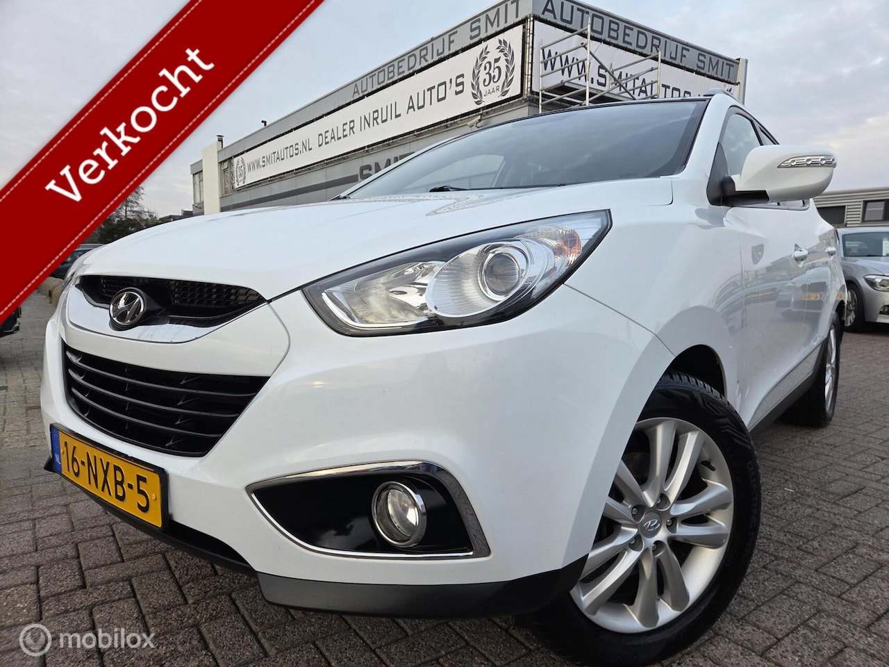 Hyundai ix35 - 2.0i i-Catcher Aut/Leder/Panorama/Nav/Stoelverwarming - AutoWereld.nl