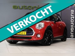 MINI Cooper - 1.5 Serious Business Panodak/org.NL