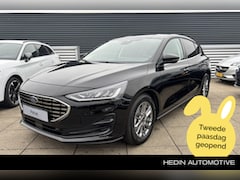 Ford Focus - 1.0 EcoBoost Hybrid Titanium €6195, - voordeel Privacy glas, climate control, Apple Carpla