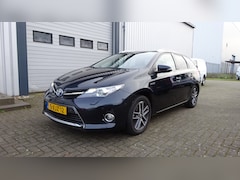 Toyota Auris Touring Sports - 1.8 Hybrid Lease