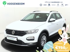 Volkswagen T-Roc - 1.0 TSI Style | Trekhaak | Parkeersensoren | Adaptieve cruise control | CarPlay | Navigati