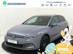 Volkswagen Golf - 1.4 eHybrid Style | SoH 91% | Trekhaak | Head-up display | Parkeerassistent | Adaptieve cr