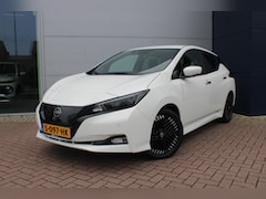 Nissan LEAF - Tekna 40 kWh Automaat Airco Navi Camera Carplay 11.128km Nieuwstaat