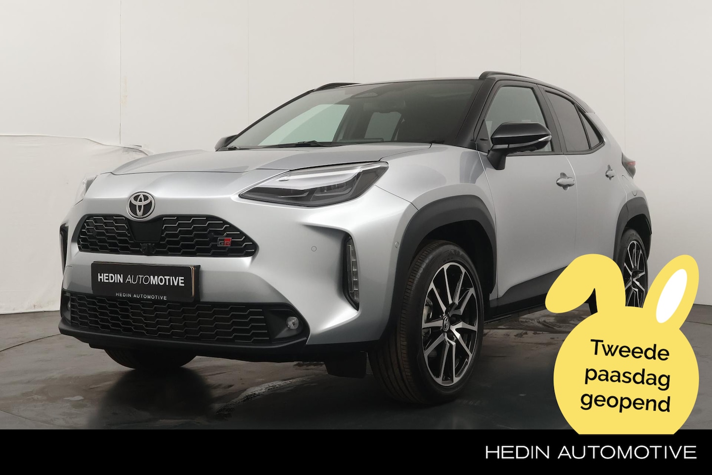 Toyota Yaris Cross - 1.5 130pk Hybrid GR Sport | Trekhaak | Panoramadak | Stuur/Stoelverwarming | JBL Geluidsys - AutoWereld.nl