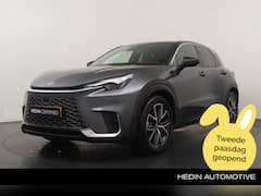 Lexus LBX - Emotion 2WD 1.5 Hybrid Bi Tone | Leder | Navigatie | Camera | Adaptieve Cruise Control | S