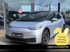 Volkswagen ID.3 - Pro Edition 58 kWh | Trekhaak | Adapt. Cruise Control | Stoel/Stuurverw. | Camera | Naviga