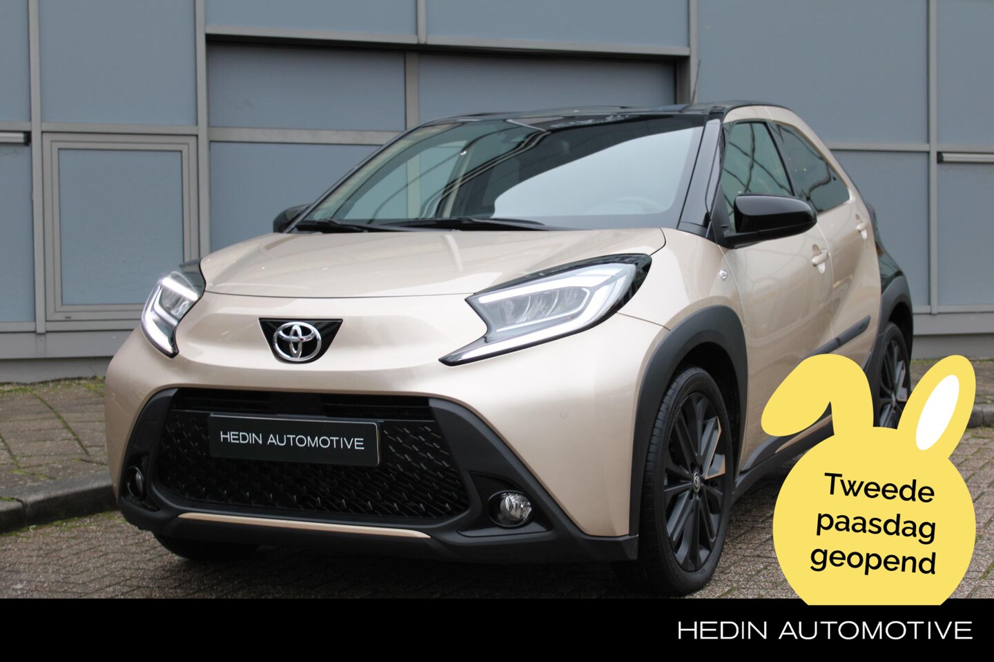 Toyota Aygo X - 1.0 VVT-i MT Premium | Navigatie | Stoelverwarming | Camera | Climate control | Adapt. Cru - AutoWereld.nl