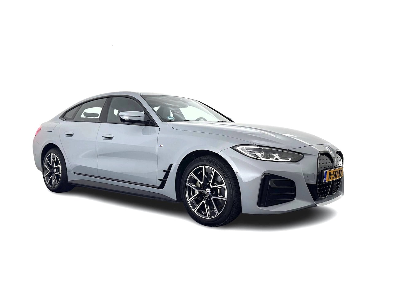 BMW i4 - eDrive40 84 kWh [ 3-Fase ] (INCL.BTW) *LEATHER-MICROFIBRE | FULL-LED | ADAPTIVE-CRUISE | H - AutoWereld.nl