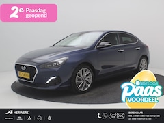 Hyundai i30 Fastback - 1.0 T-GDI 120PK Premium / Navigatie / Apple CarPlay & Android auto / 17" LMV / Airco Clima