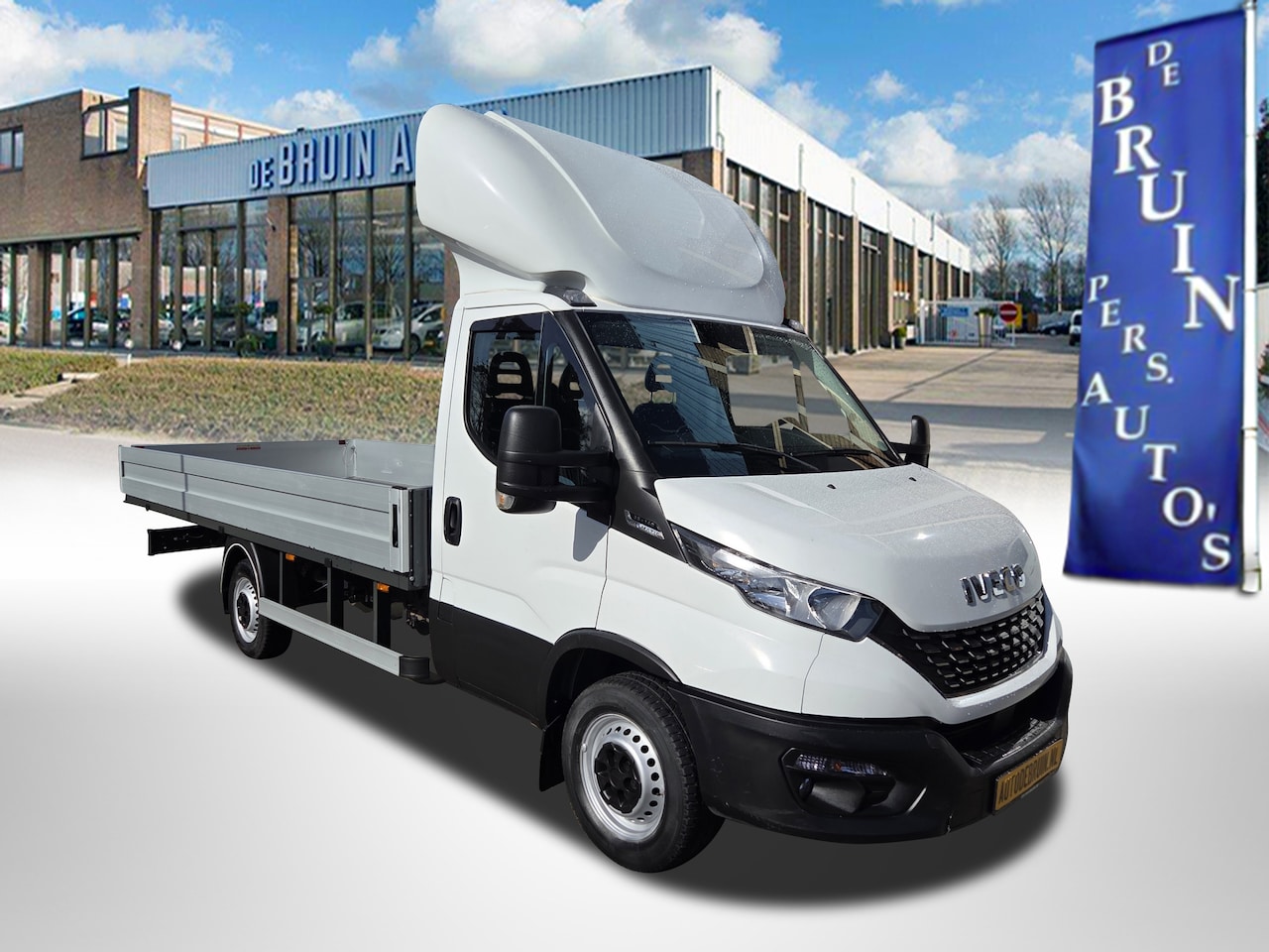 Iveco Daily - 35S14 Automaat Lange Open laadbak 4.86Lang - AutoWereld.nl