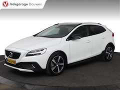 Volvo V40 Cross Country - T3 Polar+ Luxury | NAP | Automaat | 1e eigenaar | Pano | Leder | Stoelverwarming | Keyless