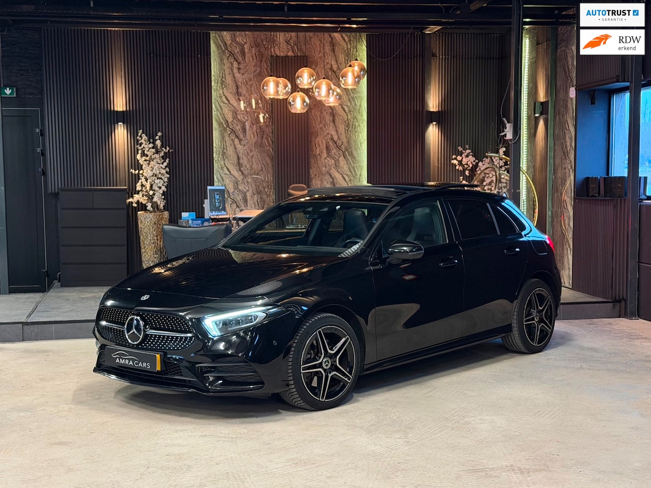 Mercedes-Benz A-klasse - 250 e AMG|PANO|SFEER|360 CAM|BOMVOL! - AutoWereld.nl
