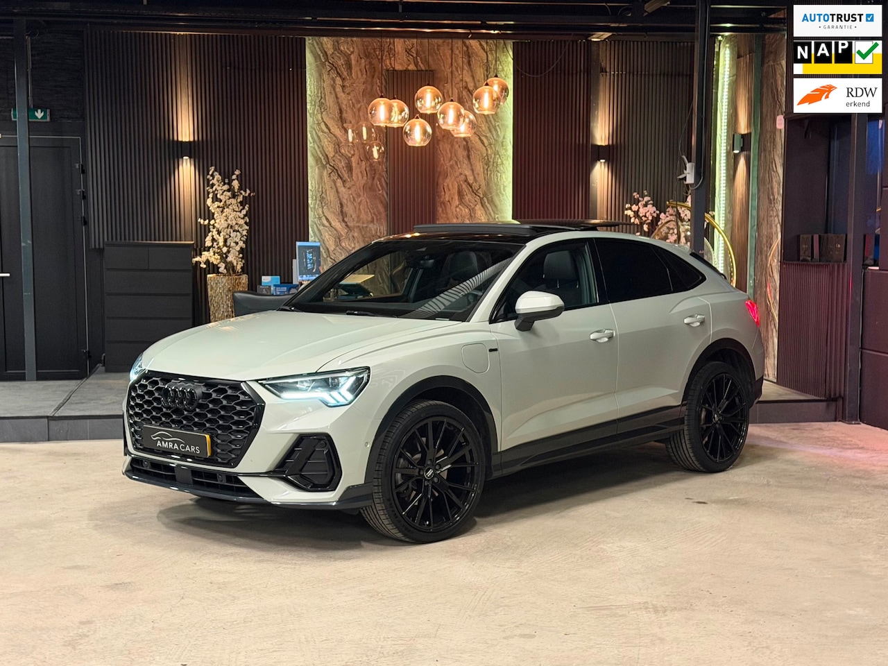 Audi Q3 Sportback - 45 TFSI e 3X S-LINE|PANO|BOMVOL! - AutoWereld.nl