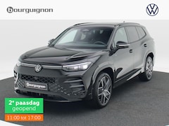 Volkswagen Tayron - R-Line Edition 1.5 eHybrid 204 PK | Trekhaak | LED Matrix | HUD | Stoelmassage | 360 Camer