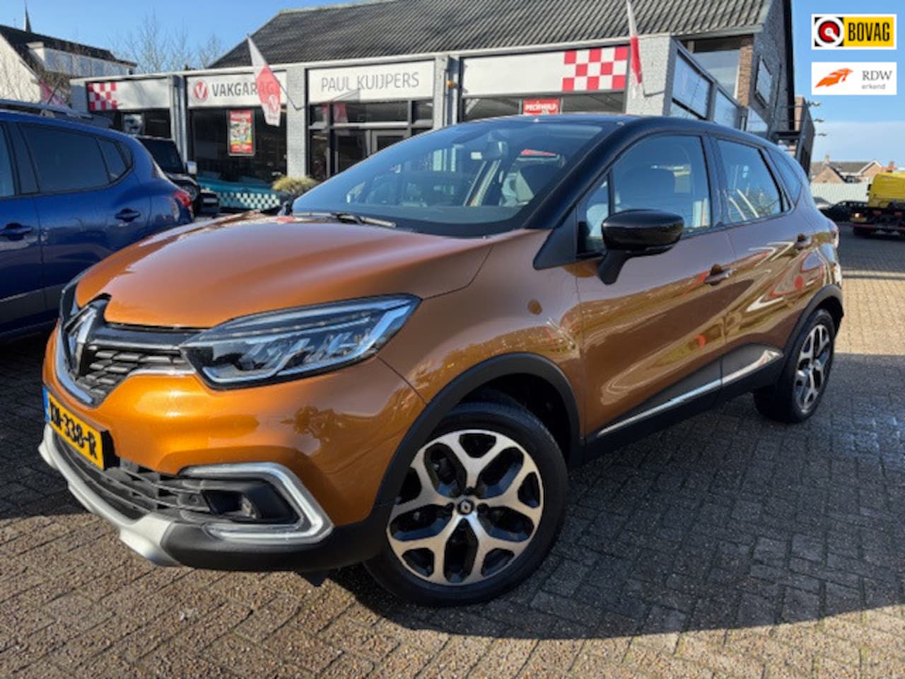 Renault Captur - 1.2 TCe 120 Intens AUTOMAAT *camera + afn. trekhaak + stoelverwarming* - AutoWereld.nl