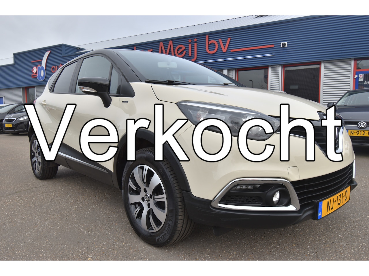 Renault Captur - 0.9 TCe Limited 0.9 TCe Limited , TREKHAAK , AIRCO , NAVI , CR CONTR , PDC A , LMV16 , - AutoWereld.nl