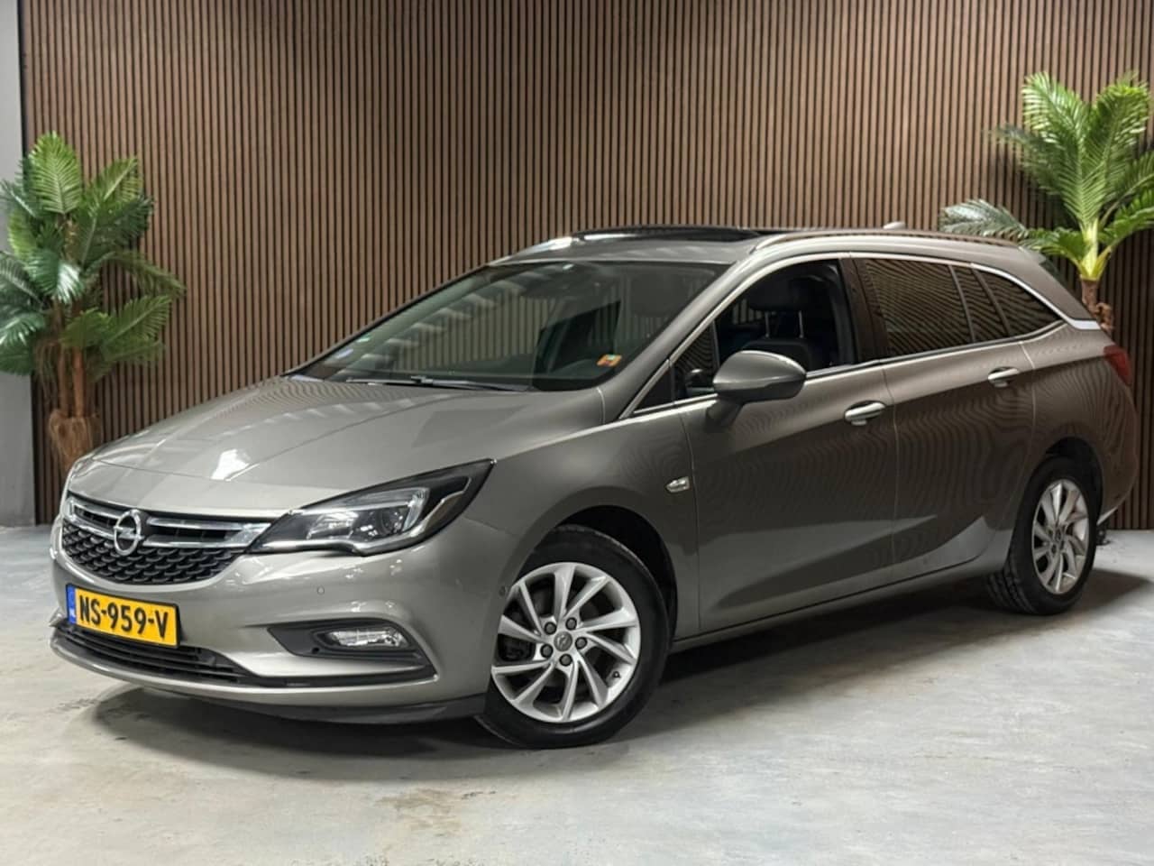 Opel Astra Sports Tourer - 1.0 Innovation 1.0 Innovation - AutoWereld.nl