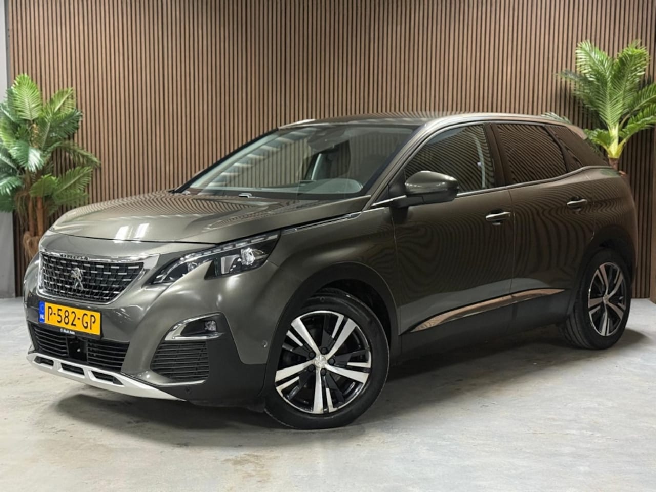 Peugeot 3008 - 1.2 PureTech Allure 1.2 PureTech Allure - AutoWereld.nl