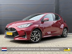 Toyota Yaris - 1.5 Hybrid Dynamic | Navigatie | NL-auto